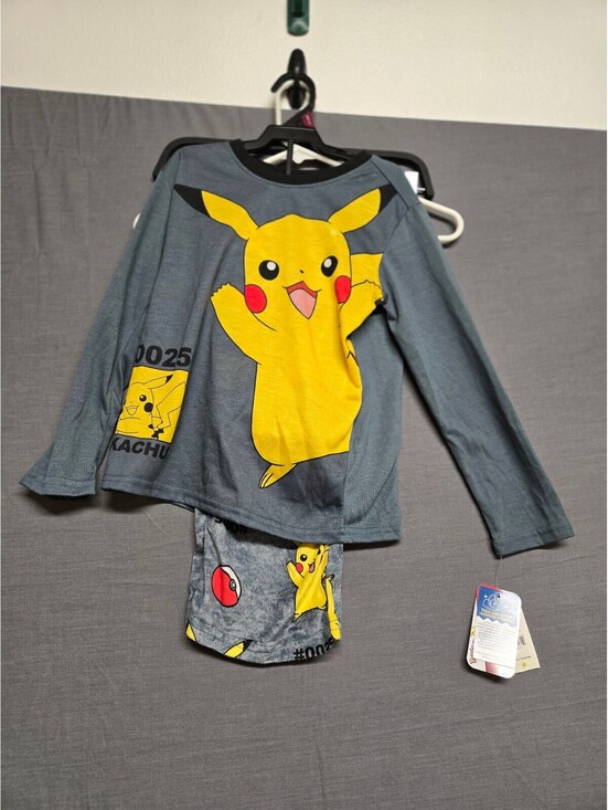Pokemon Other - Pokemon Boys Pajama Set Pikachu Gray 2 Piece Sleepwear Size S 6 to 7